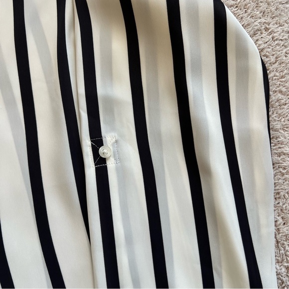 Express, button down shirt, size small - Picture 4 of 12